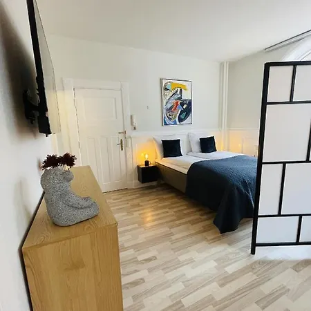 아파트 Aday - Luxurious In The Heart Of 올보르